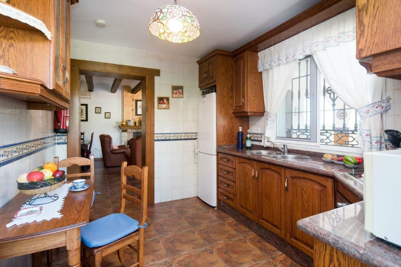 Villa Triana Нерха Экстерьер фото